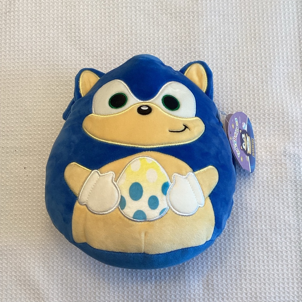 Sonic the Hedgehog Squishmallow with Easter egg 8” NWT